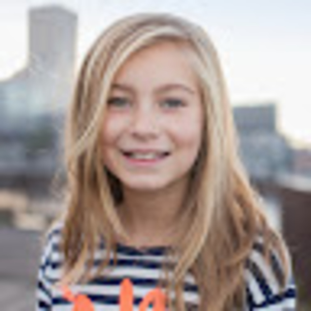 Meet your Posher, Ella